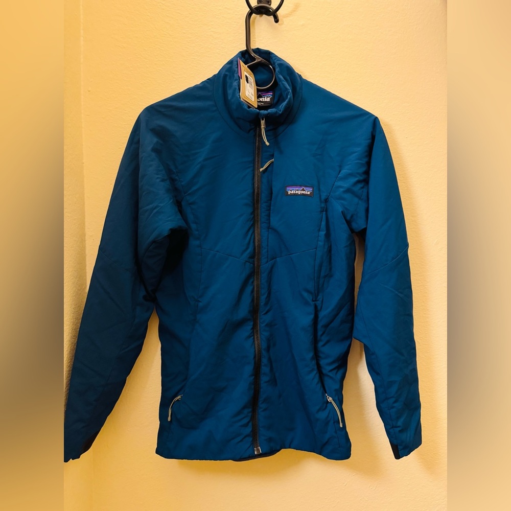 Patagonia Woman Blue Full-Zip Performance Jacket